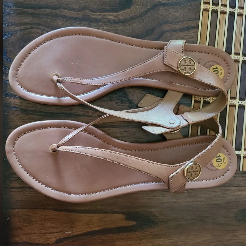 Tory Burch tan sandals. Size 10.5